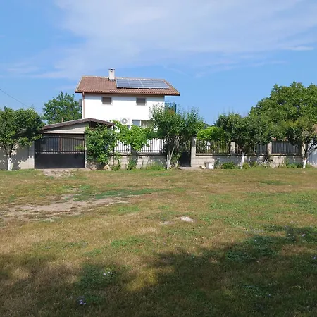 Вила Диана Guest house