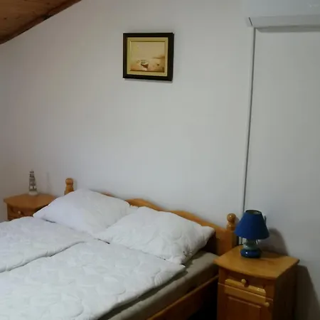 Guest house Вила Диана
